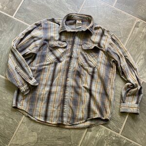 Carhartt Vintage Worn Men’s Flannel Button Down Shirt size Large